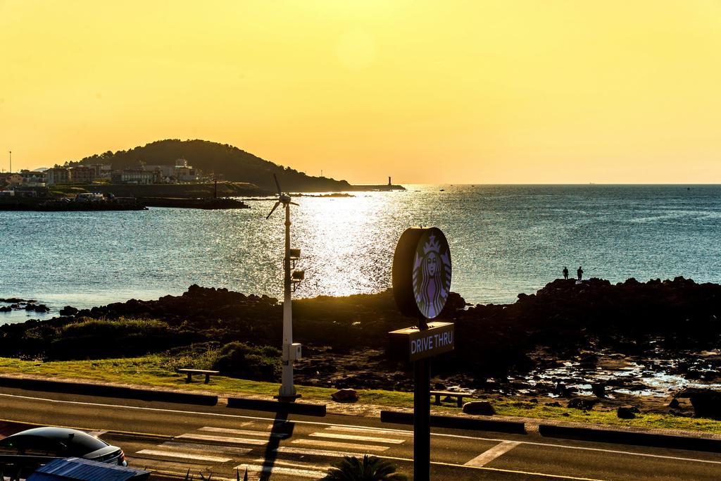 Hotel White House Jeju Ngoại thất bức ảnh